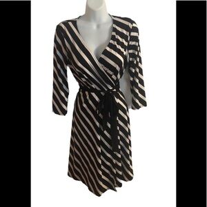 LulaRoe Michelle Black White Stripe Wrap Dress S 3/4 Sleeve Career Must Have